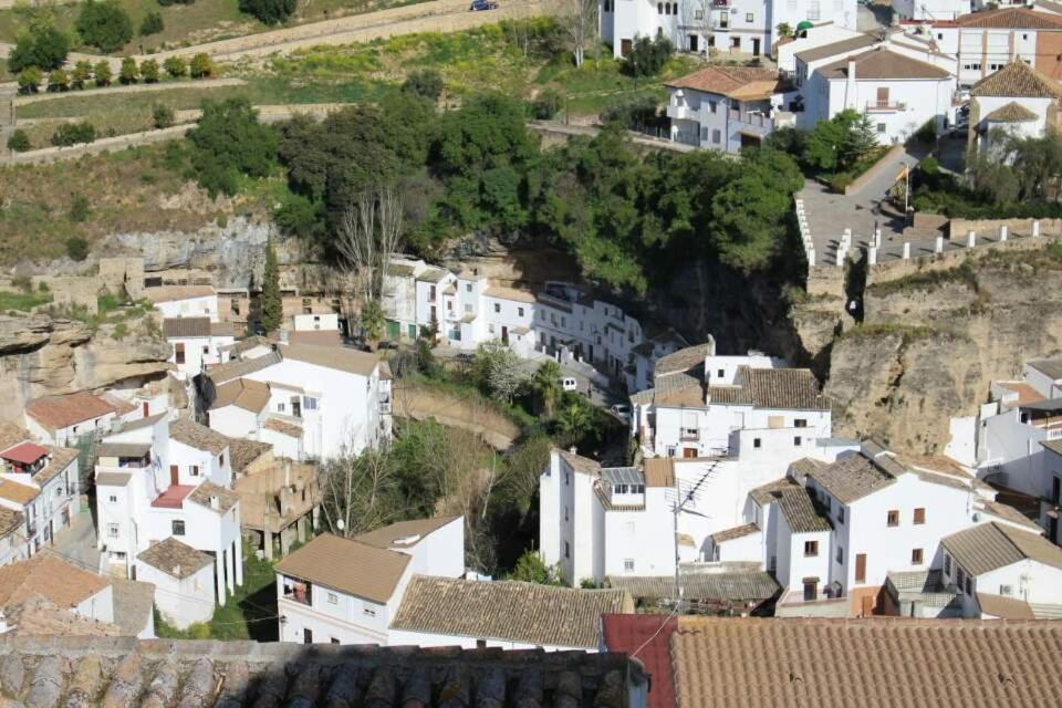 Alojamiento Rural Carmen Setenil De Las Bodegas Buitenkant foto